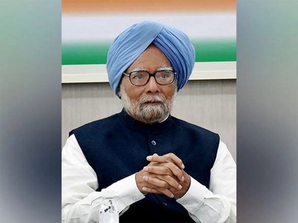 India News | UP CM Yogi Adityanath Pays Tribute to Manmohan Singh on His Death Anniversary