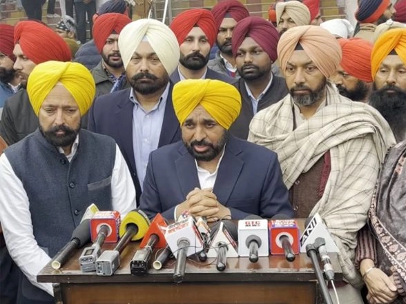 India News | Fatehgarh Sahib: Punjab Chief Minister Reviews Facilities for 50 Lakh Devotees