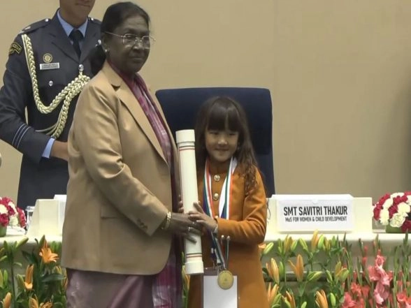 India News | President Murmu Distributes 'Pradhan Mantri Rashtriya Bal Puraskar' Awards on Veer Bal Diwas