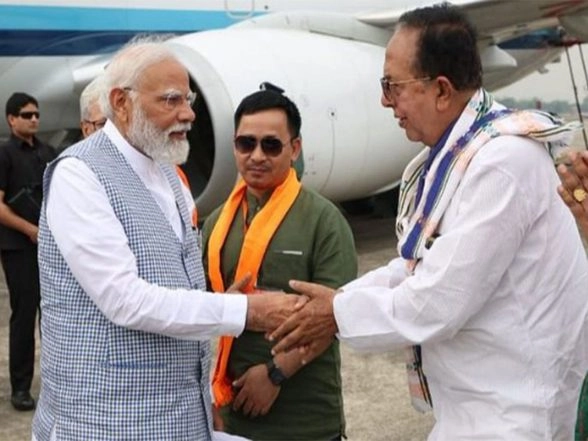 India News | PM Modi Condoles Passing of Tripura Assembly Speaker Biswa Bandhu Sen
