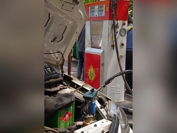 Business News | India Expands Natural Gas Grid Pipeline to over 25,000 Kms, Working on Another 10,459 Kms