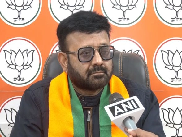 India News |  Unnao Rape Case: Jharkhand BJP Spokesperson Lauds CBI's SLP, Criticises Congress for Politicising the Case