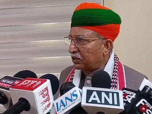 India News | Union Minister Arjun Ram Meghwal Commits to Protect Aravalli Range, Criticises Ashok Gehlot