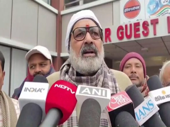 India News | "Anti-encroachment Drives Will Continue:" Union Minister Giriraj Singh on Jaipur's Chomu Stone-pelting Incident