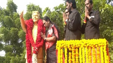 India News | Leaders Pay Tribute to Former DMDK Chief Captain Vijayakanth in Chennai on His 2nd Death Anniversary
