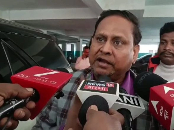 India News | West Bengal: Police Detain JUP Chairman Humayun Kabir's Son for Assaulting PSO