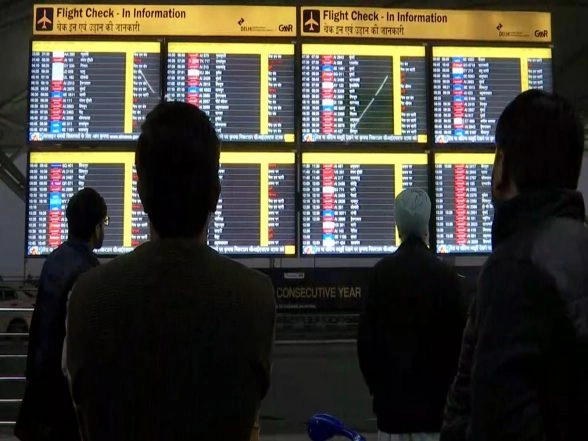 India News | Dense Fog May Cause Flight Delays in Northern India: Civil Aviation Ministry