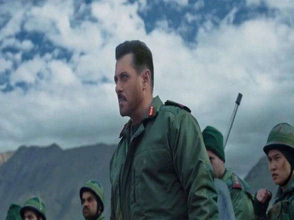Entertainment News |  Chinese State Backed Global Times Alleges Salman Khan Film on Galwan Battle 'distorting Facts'
