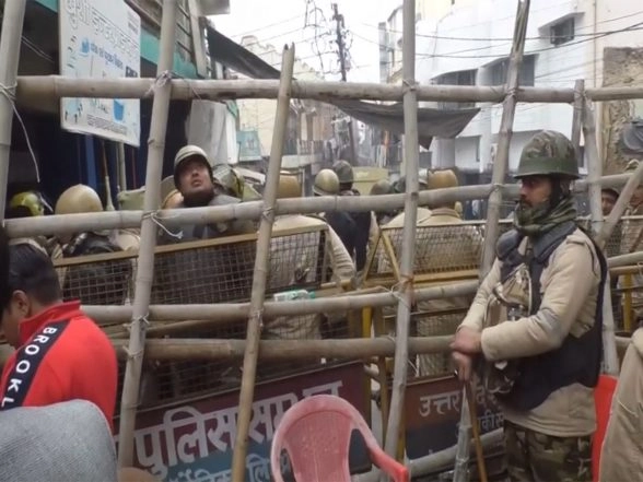 India News | Security Officials Deployed Near Sambhal's Shahi Jama Masjid, Ahead of Anti-encroachment Drive Near Cemetery