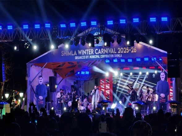 India News | Tourists Throng Shimla Ahead of New Year as Snowfall Forecast Raises Excitement