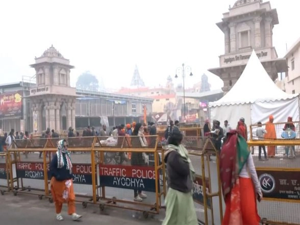 India News | Ayodhya Witnesses Surge of Devotees on Ram Lalla Pran Pratishtha Anniversary