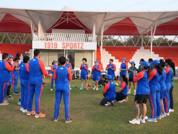 Sports News | Delhi Capitals Get into Training Mode in Goa Ahead of WPL 2026