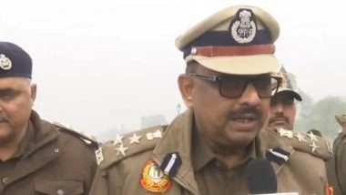 India News | Delhi Police Tighten Security, Step Up Patrolling Ahead of New Year 2026