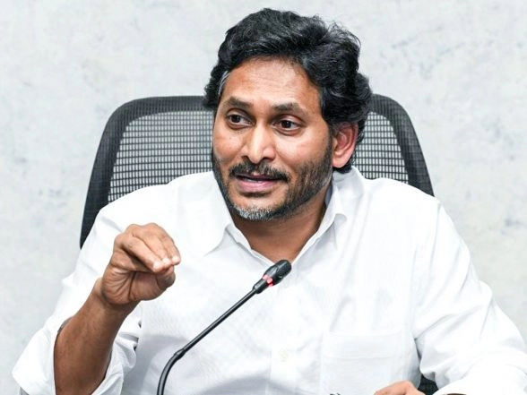 India News | YSRCP Warns Andhra Govt for Shifting Blame on Secretariat Staff Without Providing Basic Facilities