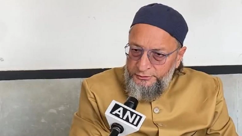 Indian Constitution Begins with 'We the People', Not 'Bharat Mata', Says AIMIM Chief Asaduddin Owaisi