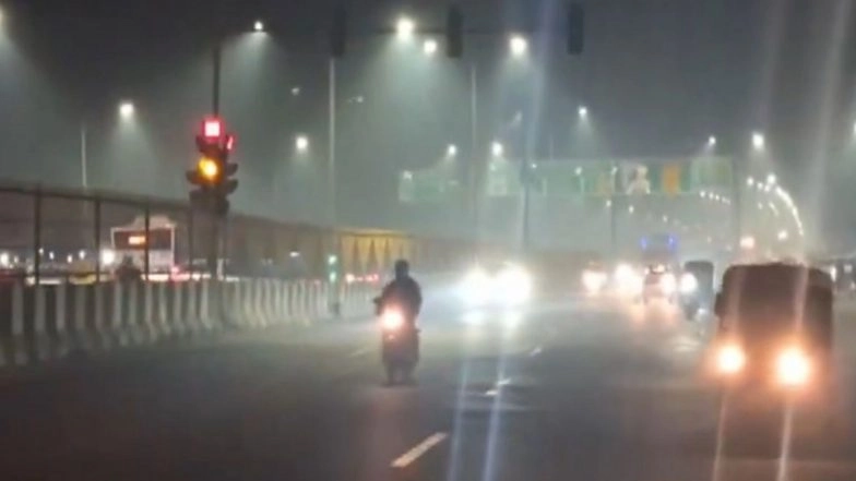 Delhi Air Pollution: Air Quality Worsens As AQI Slips Into Severe Category, Several Areas Cross 400 Mark