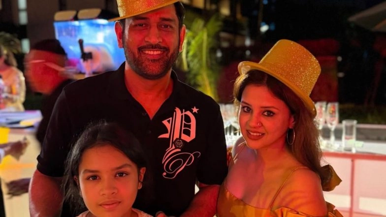 MS Dhoni Welcomes New Year 2026 With Wife Sakshi and Daughter Ziva in Thailand (See Post)