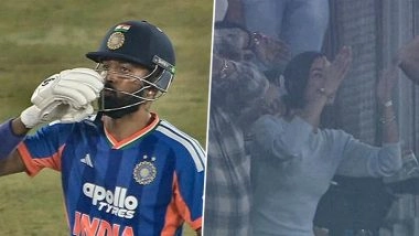 Hardik Pandya Blows Flying-Kisses to Girlfriend Mahieka Sharma After Scoring 16-Ball Half-Century During IND vs SA 5th T20I 2025 (Watch Video)