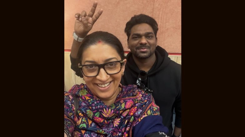 'When Comedy and Tragedy Collide': Smriti Irani Shares Photo With Comedian Zakir Khan After Being Stranded at Airport Following IndiGo Flight Cancellations (See Pic)