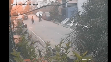 Muzaffarnagar LPG Cylinder Blast: 3 Killed in Explosion at 2-Storey House in Uttar Pradesh, Disturbing Video Surfaces