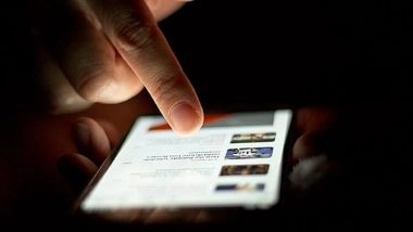 Village Panchayat in Jalore Bans Daughters-in-Law, Young Women From Using Phones With Cameras