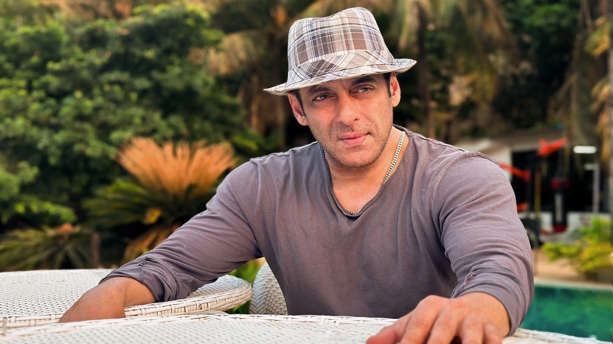 Salman Khan's 60th Birthday: Ferris Wheel, Drinks, and Celebrity Guests