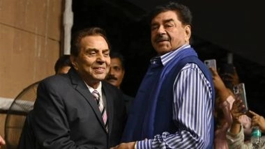 Shatrughan Sinha Offers Condolences to Hema Malini, Esha Deol and Ahana Deol After Dharmendra’s Passing; Says It Is a ‘Tremendous Loss of Our Dearest Family Friend’ (View Post)