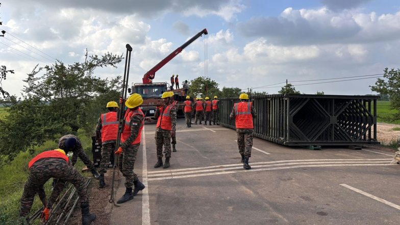 Indian Army Steps Up Efforts to Restore Connectivity in Sri Lanka, Begins Preparatory Works at Chilaw and Kilinochchi Bridge Sites for Bailey Bridges