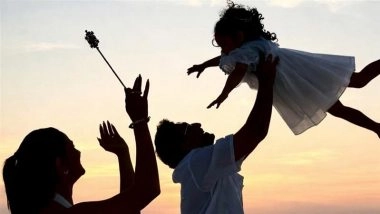 Ranbir Kapoor Lifts Daughter Raha in the Air by the Beachside in Alia Bhatt’s Adorable New Year 2026 Post on Social Media (See Pic)