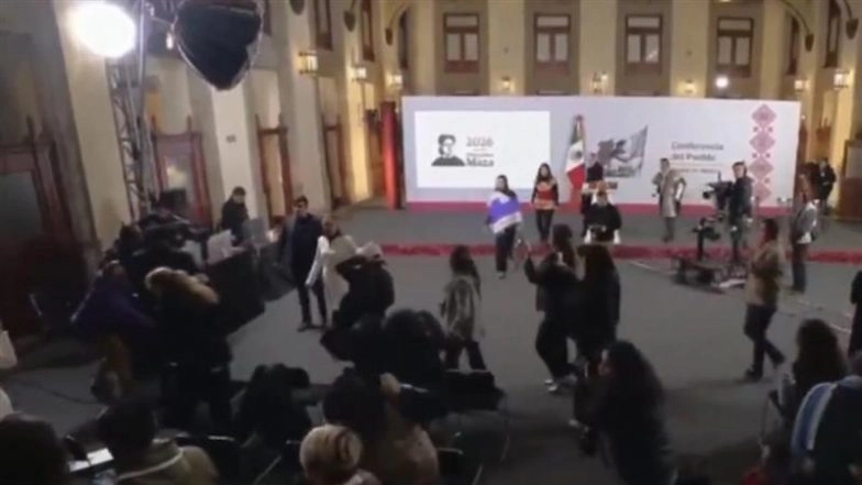Mexico Earthquake: 6.3-Magnitude Quake Jolts Guerrero, Disrupts President Claudia Sheinbaum’s Press Conference (Watch Video)
