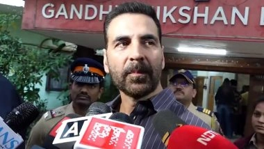 Akshay Kumar Casts Vote in BMC Elections 2026; Bollywood Superstar Urges Mumbaikars To ‘Elect Right People’ (Watch Video)