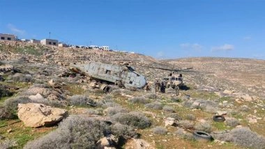Israeli Air Force Helicopter Crashes During Aerial Recovery in Gush Etzion, No Casualties Reported (Watch Videos)