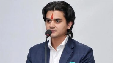 Mahanaryaman Scindia Car Accident: Jyotiraditya Scindia&rsquo;s Son Suffers Chest Injury After Driver Applies Sudden Brakes During Roadshow in Madhya Pradesh&rsquo;s Shivpuri