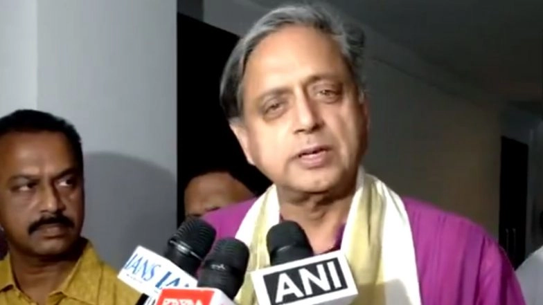 &lsquo;Cricket Should Not Bear Burden of Politics&rsquo;: Shashi Tharoor Reacts to Criticism on Selection of Bangladeshi Cricketer Mustafizur Rahman by KKR in IPL (Watch Video)
