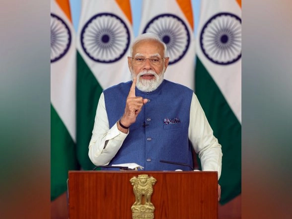 India News | PM Modi Extends Warm New Year Wishes, Calls for Harmony in 2026