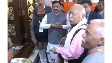 India News | Chhattisgarh: Mohan Bhagwat Offers Prayers at Shree Ram Mandir in Raipur on New Year 2026