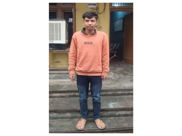 India News | J-K: BSF Apprehends 19-year-old Bangladeshi National; Interrogation Underway