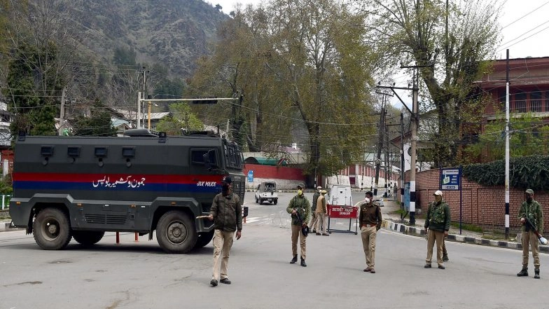 Sports News | J-K: Police to Conduct 14-day Enquiry After a Cricket Player Displays Palestine Flag on Helmet