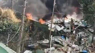 India News | Uttarakhand: Fire Breaks out Inside Army Camp in Joshimath; Dousing Operations Underway