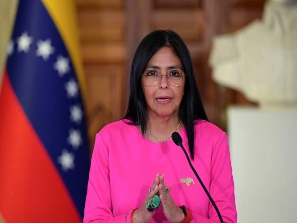 World News | US Journalist Says, Venezuela VP Delcy Rodriguez to Be Announced as Interim President