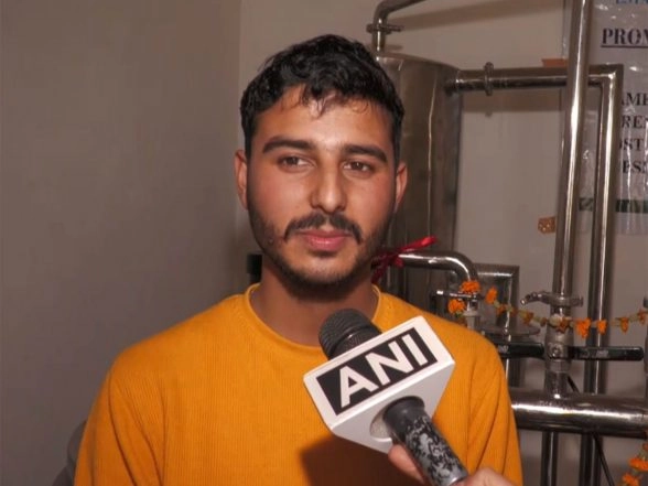India News | Udhampur: Young Entrepreneur Sets Up Modern Honey Processing Unit Under HADP in J&K