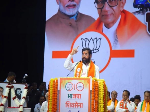 India News | BMS Elections: Deputy CM Eknath Shinde Launches Strong Attack on UBT During Mahayuti's Campaign Rally in Worli