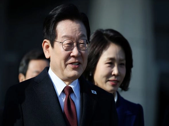 World News | South Korean President Lee Jae-Myung Begins Four-day State Visit to China
