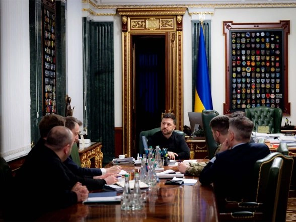 World News | Zelenskyy Says Preparations Are on for Meeting with European Partners, US