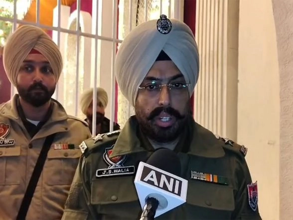 India News | Daylight Murder in Amritsar, AAP Sarpanch Shot Dead at a Wedding Ceremony