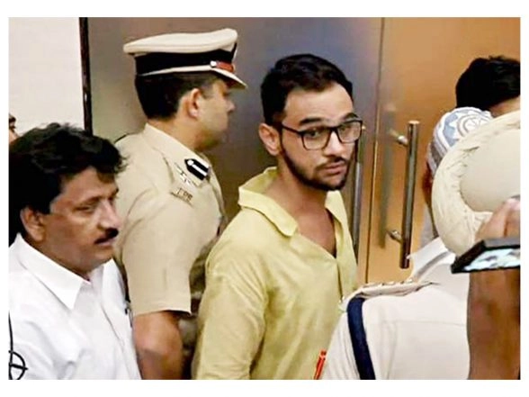 India News | Delhi Riots Case: SC to Pronounce Verdict Today on Bail Pleas of Sharjeel Imam, Umar Khalid and Others