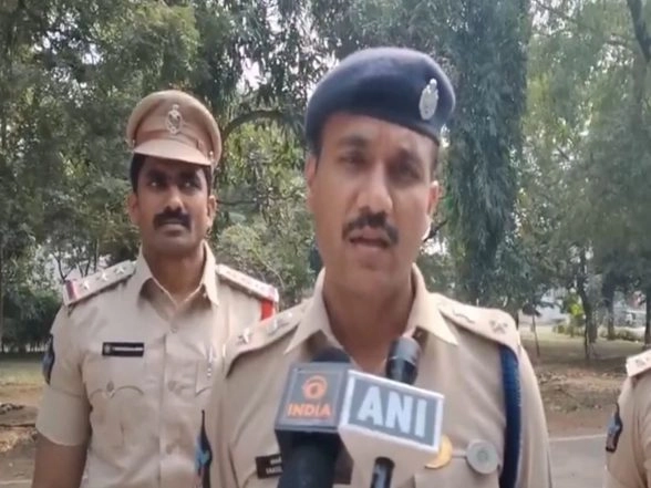 India News | 4.8 Kg Ganja Seized in Andhra Pradesh's Guntur, 14 Booked