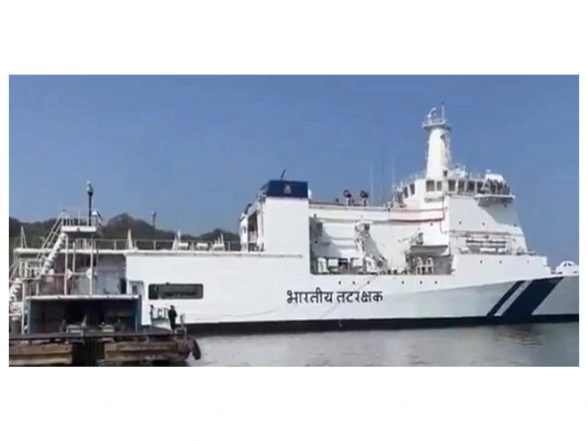 India News | Indian Coast Guard Commissions Indigenous Pollution Control Vessel Samudra Pratap with Maiden Appointment of Women Officers