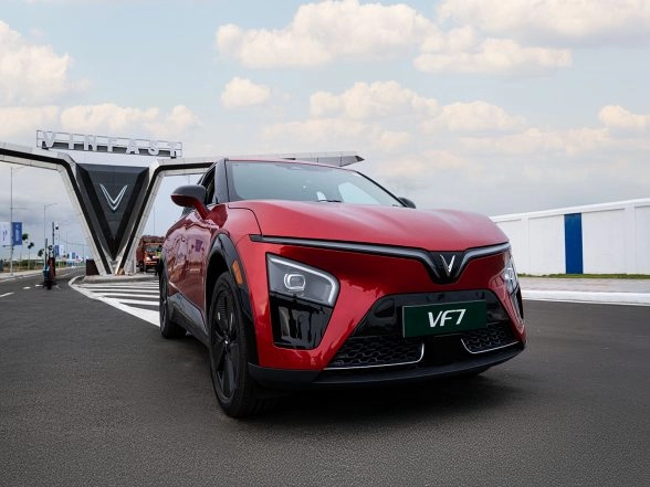 Business News | An EV Newcomer That Doesn't Behave Like One