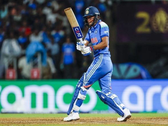 Sports News | Kaur Advances, Sharma Concedes Top Bowling Spot to Sutherland in ICC Women's T20I Player Rankings